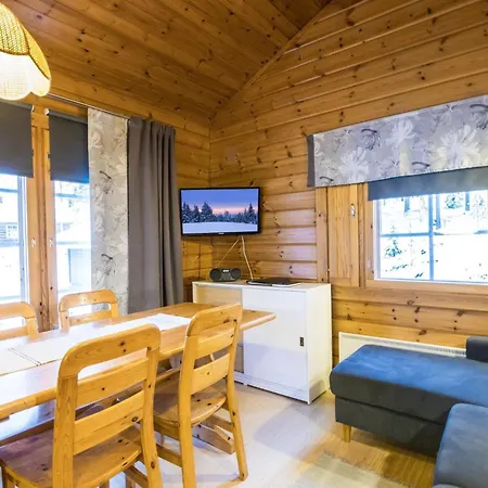 Lomayllaes F79 -palovaarankaarre 18b By Interhome Yllasjarvi